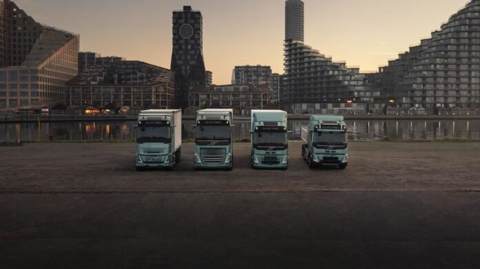 Linha de caminhôes elétricos Volvo conquista prêmio Caminhão Internacional do Ano 2027